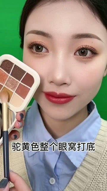 新手化妆教程视频,轻松入门，打造日常美妆
