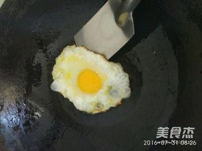 煎蛋怎么做视频,轻松掌握家常美味制作技巧