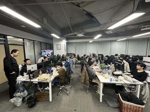 公司工作视频,揭秘日常运营与团队协作风采