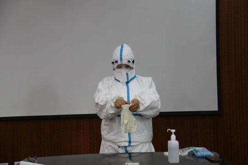 穿脱防护服操作视频,安全防护，一步到位