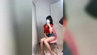 帅哥美女上床视频,揭秘帅哥美女私密床照背后的故事