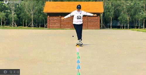 轮滑视频教程,轻松掌握滑行技巧与花式动作