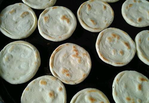 西安白吉馍的做法视频,西安白吉馍传统制作工艺揭秘