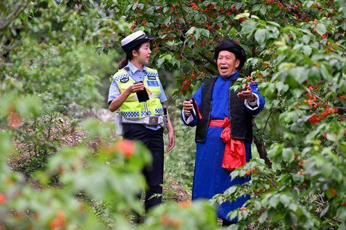 红樱桃视频,揭秘神秘视频背后的故事