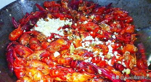 龙虾怎么做视频,家常美味龙虾烹饪攻略