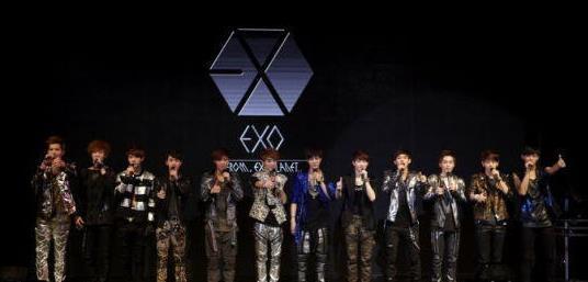 EXO12人视频,精彩瞬间回顾