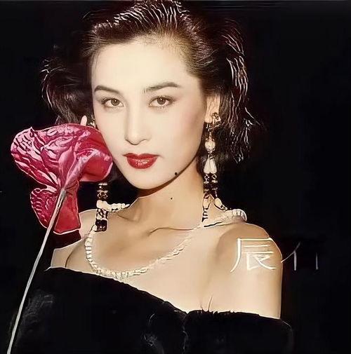 国模视频,镜头下的时尚演绎