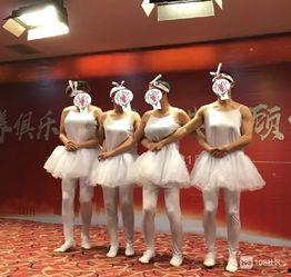 四只小天鹅芭蕾舞视频,四只小天鹅芭蕾舞的优雅演绎